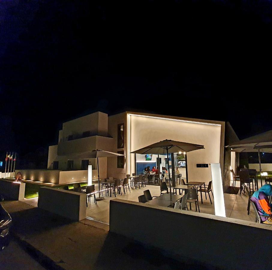 Отель Solarena Bistrot Баррейрос Экстерьер фото